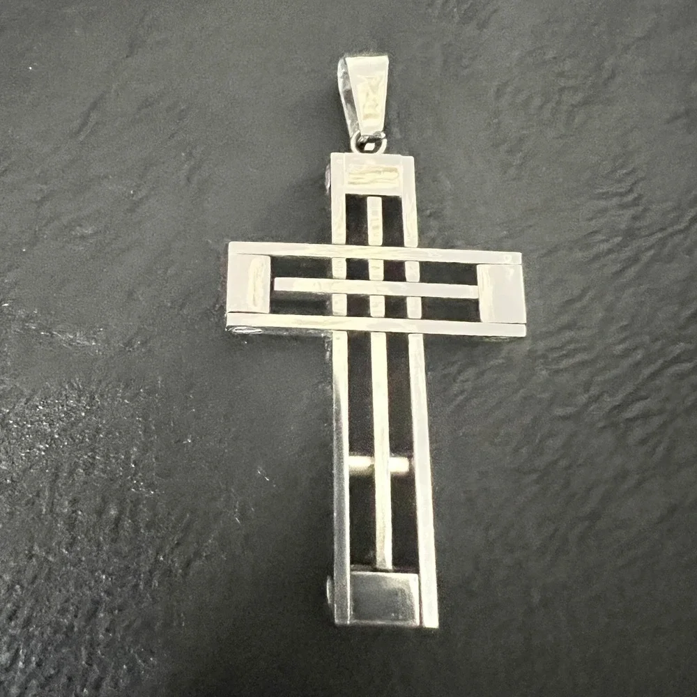 Silver Tone Geometric Architectural Cutout‎ Cross Pendant Stainless Steel Goth